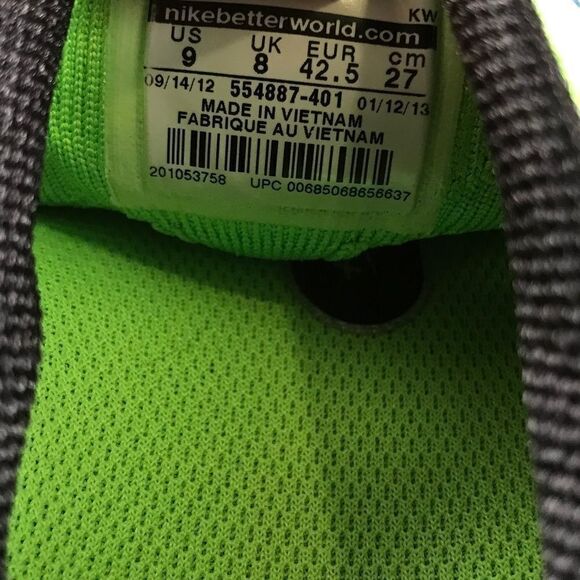 Mint condition NIKE Flyknit Lunar 1 Blue Green Mens 9 US 42.4 EUR Running Shoes - Picture 2 of 16